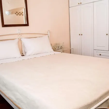 Feriehus Katia Corfu Town House